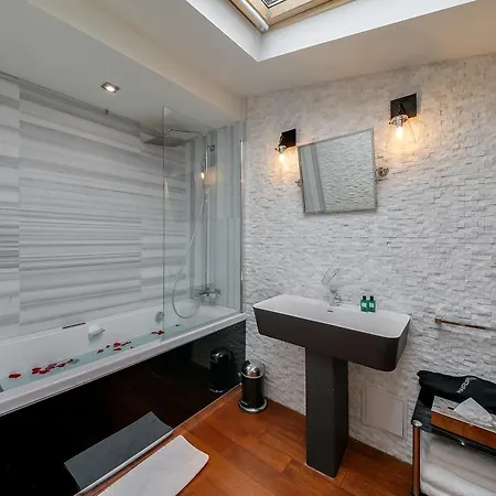 Les Suites Du Palais Gallien * Bordeaux