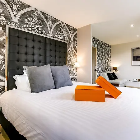 Les Suites Du Palais Gallien Bed & Breakfast *